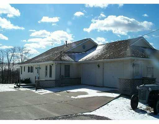 237 Dogwood Road Chicora, PA 16025 - Photo 1 of 8 Exterior Front.