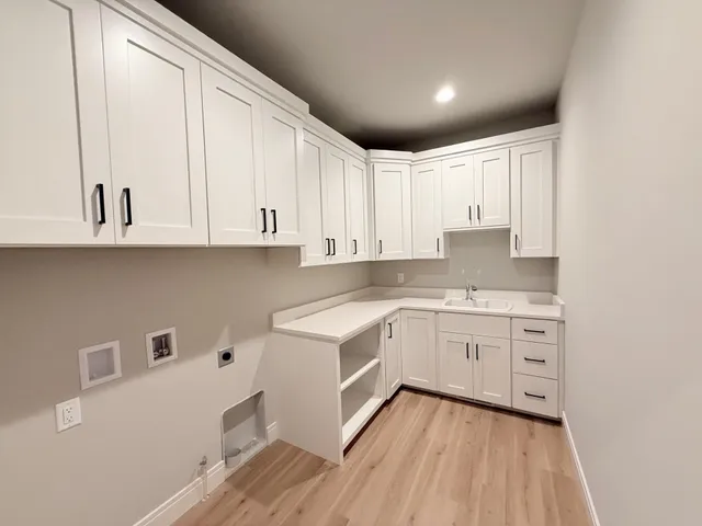 $1,299,000 | L142 Moll, Waunakee, WI 53597