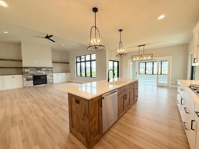 $1,299,000 | L142 Moll, Waunakee, WI 53597