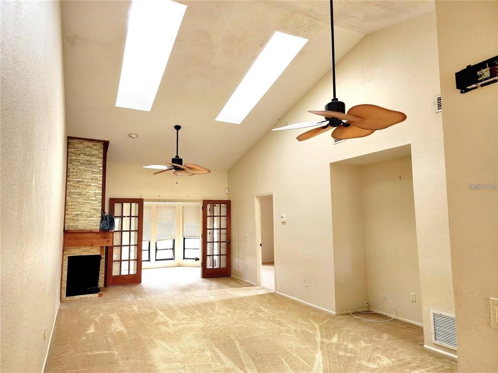 4356 Middlebrook Road, Unit 3 Orlando, FL 32811 - Photo 2 of 9