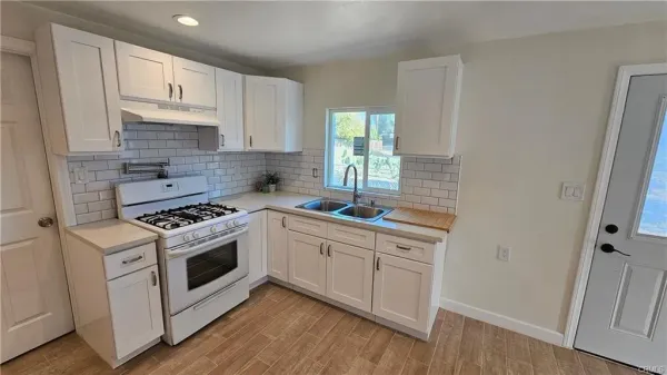 $2,350 | 265 East M Street, Colton, CA 92324