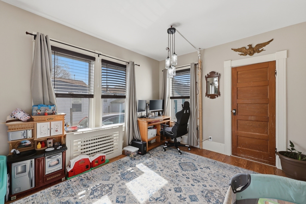 9 Hamilton Street Clinton, MA 01510 - Photo 12 of 32