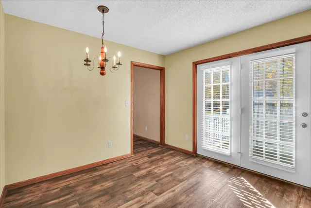 $369,900 | 605 North Craig Drive, Mahomet, IL 61853