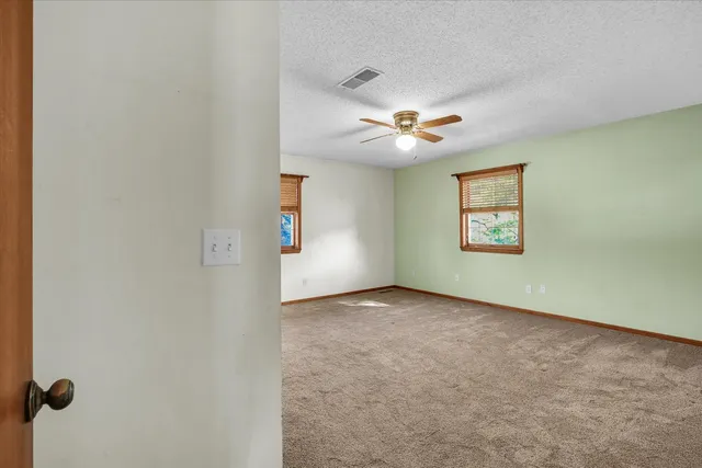 $369,900 | 605 North Craig Drive, Mahomet, IL 61853