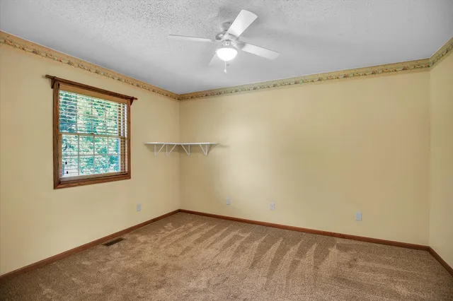 $369,900 | 605 North Craig Drive, Mahomet, IL 61853