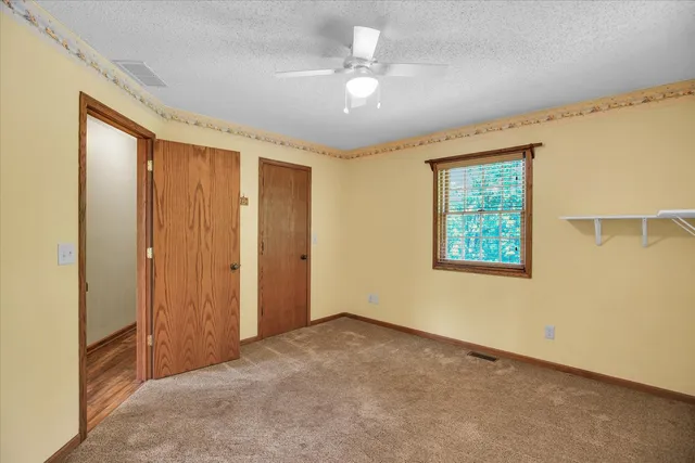 $369,900 | 605 North Craig Drive, Mahomet, IL 61853