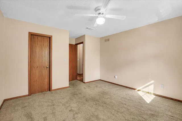 $369,900 | 605 North Craig Drive, Mahomet, IL 61853