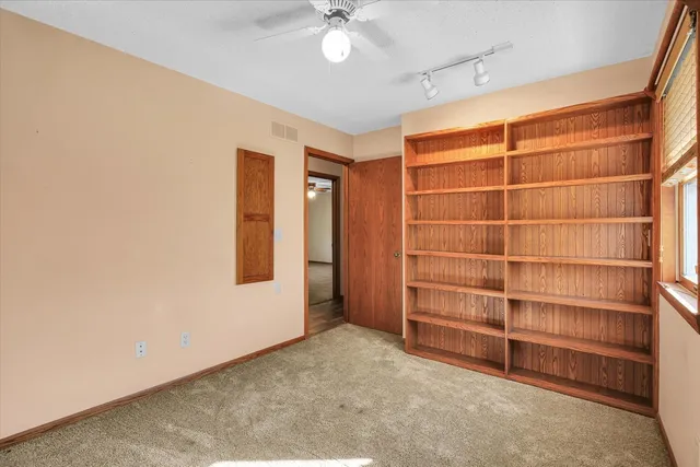 $369,900 | 605 North Craig Drive, Mahomet, IL 61853