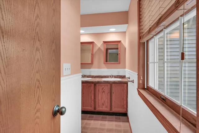 $354,900 | 605 North Craig Drive, Mahomet, IL 61853