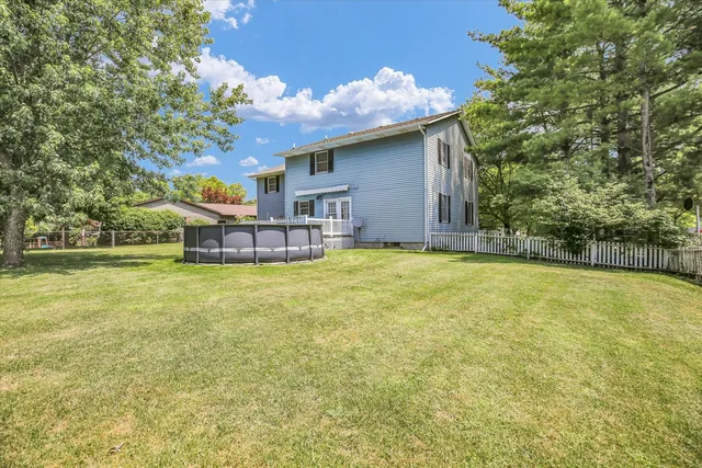 $369,900 | 605 North Craig Drive, Mahomet, IL 61853