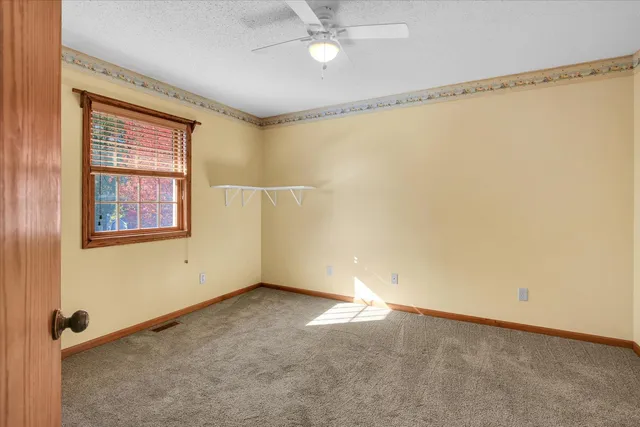 $364,900 | 605 North Craig Drive, Mahomet, IL 61853