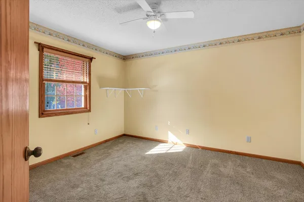 $339,900 | 605 North Craig Drive, Mahomet, IL 61853