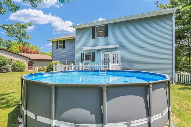 $369,900 | 605 North Craig Drive, Mahomet, IL 61853