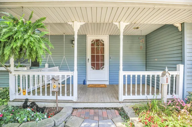 $369,900 | 605 North Craig Drive, Mahomet, IL 61853