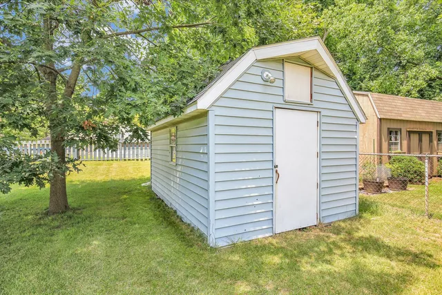 $369,900 | 605 North Craig Drive, Mahomet, IL 61853