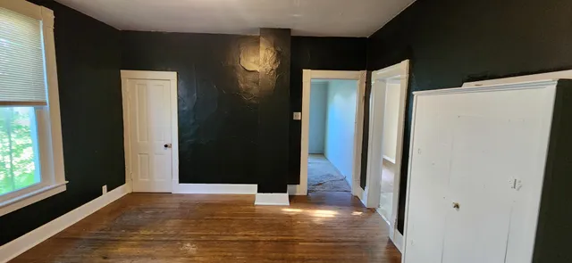 $750 | 814 13th Avenue South, Clinton, IA 52732