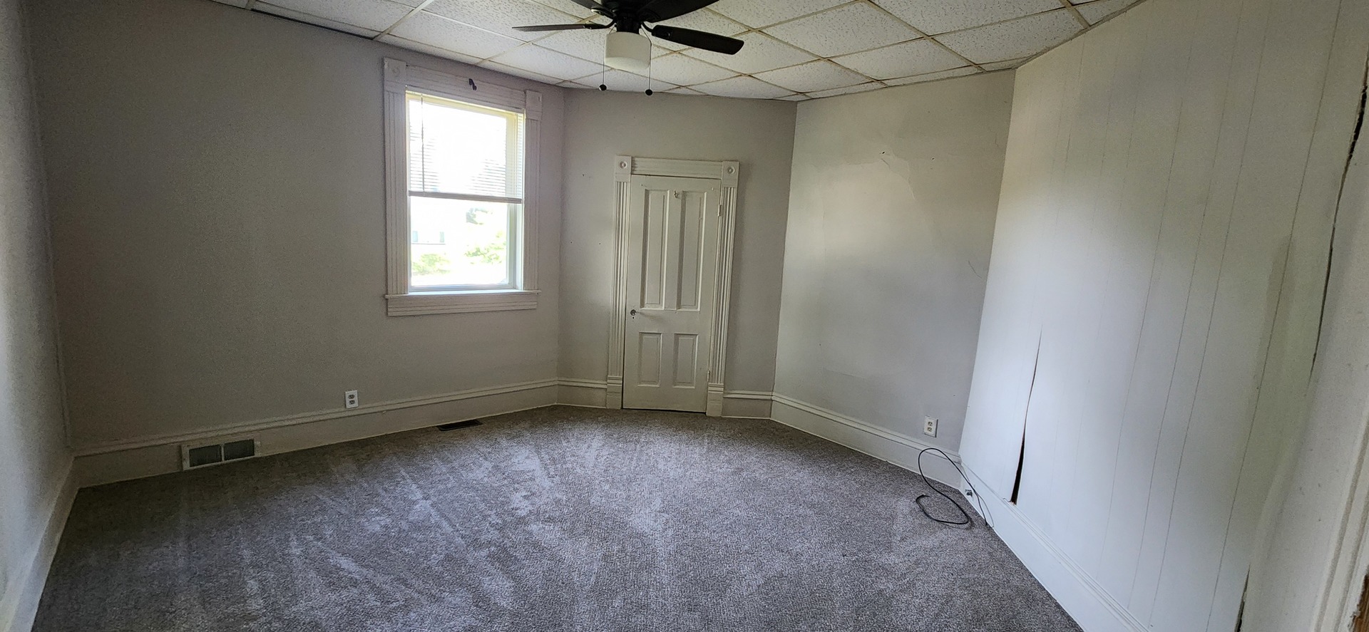 814 13th Avenue South Clinton, IA 52732 - Photo 8 of 18