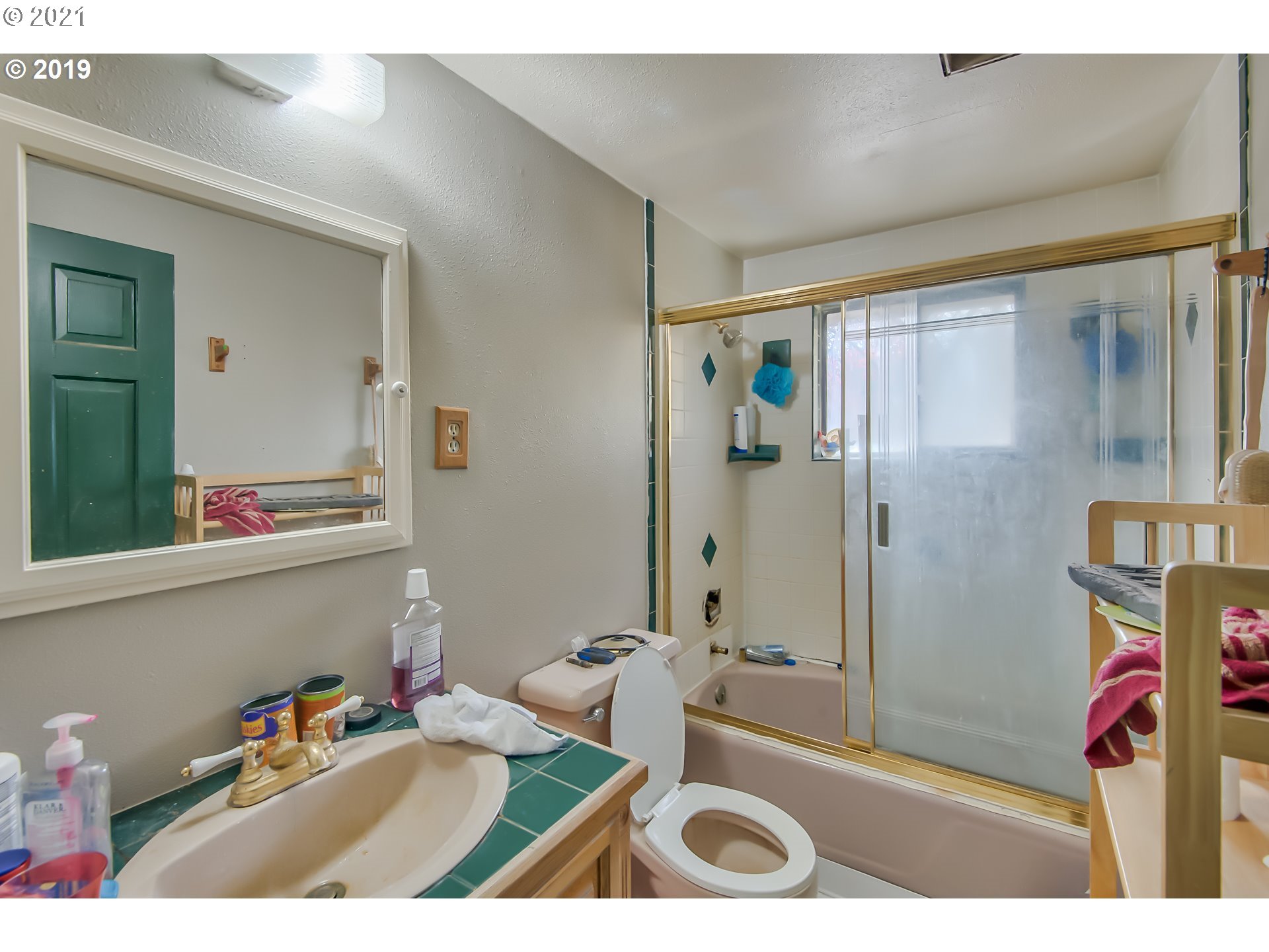 14714 South Redland Road Oregon City, OR 97045 - Photo 6 of 25 Gallery Image 6