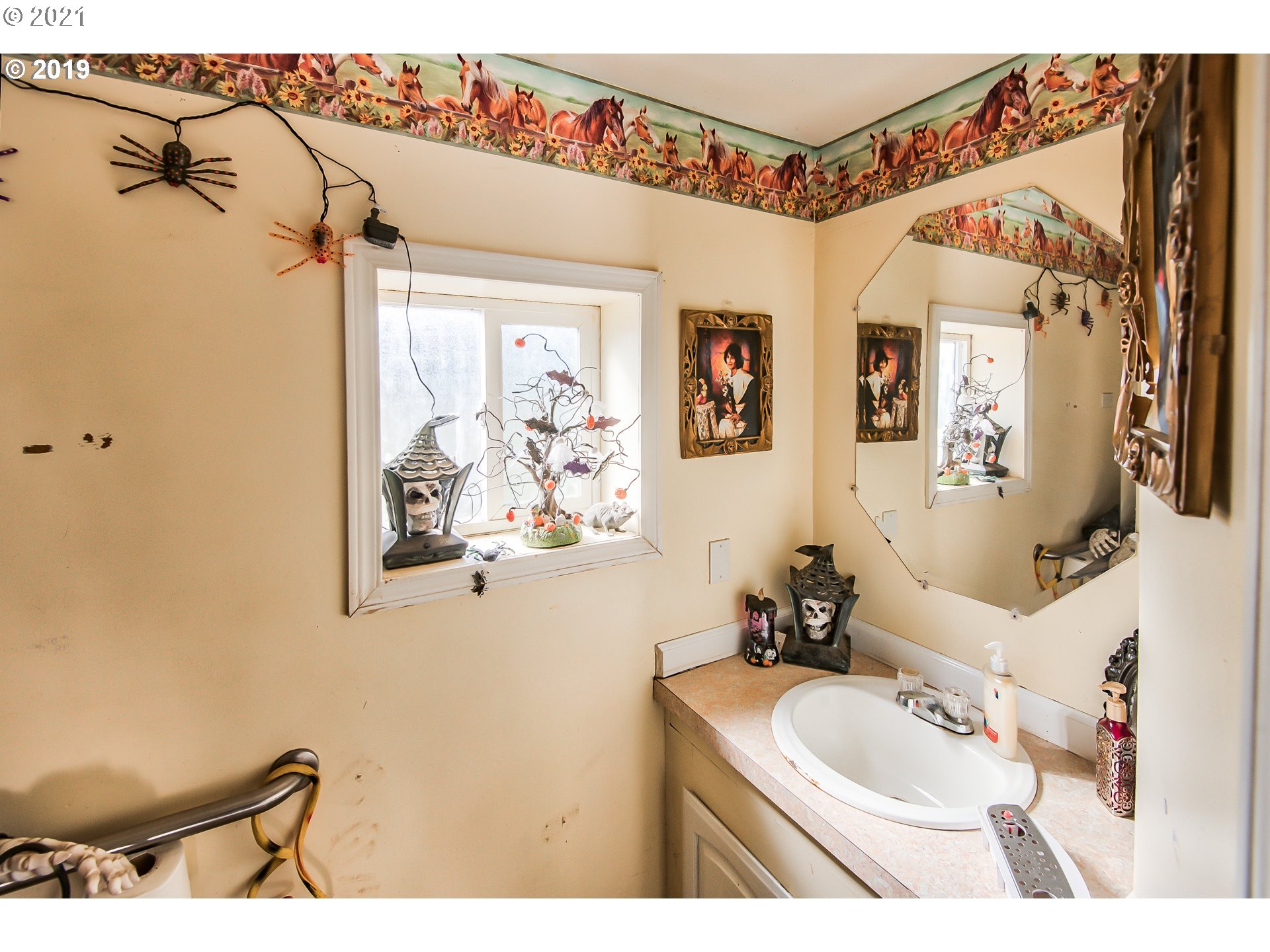 14714 South Redland Road Oregon City, OR 97045 - Photo 7 of 25 Gallery Image 7