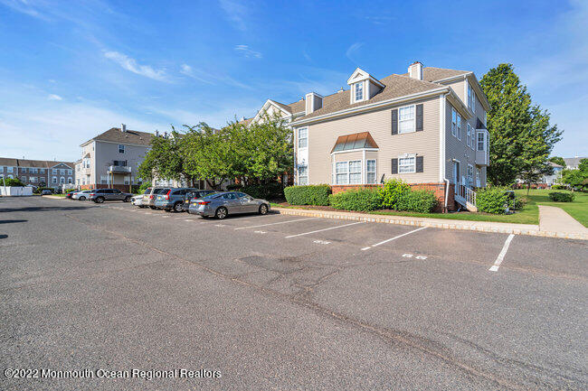 2207 Timber Ridge Court, Unit 2207 Parlin, NJ 08859 - Photo 4 of 31 002__cmp0006-1