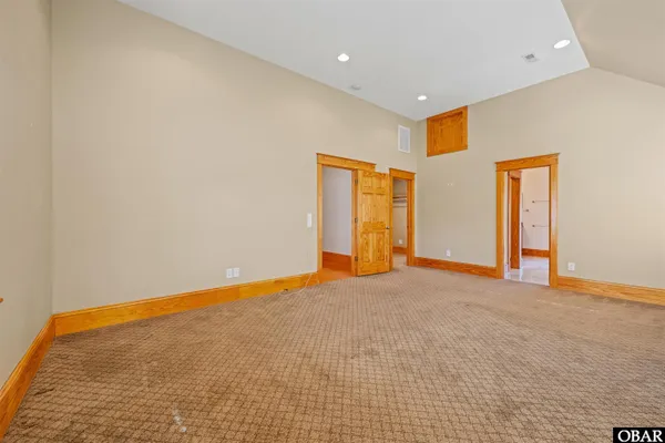 $999,999 | 137 Bayberry Trail, Southern Shores, NC 27949