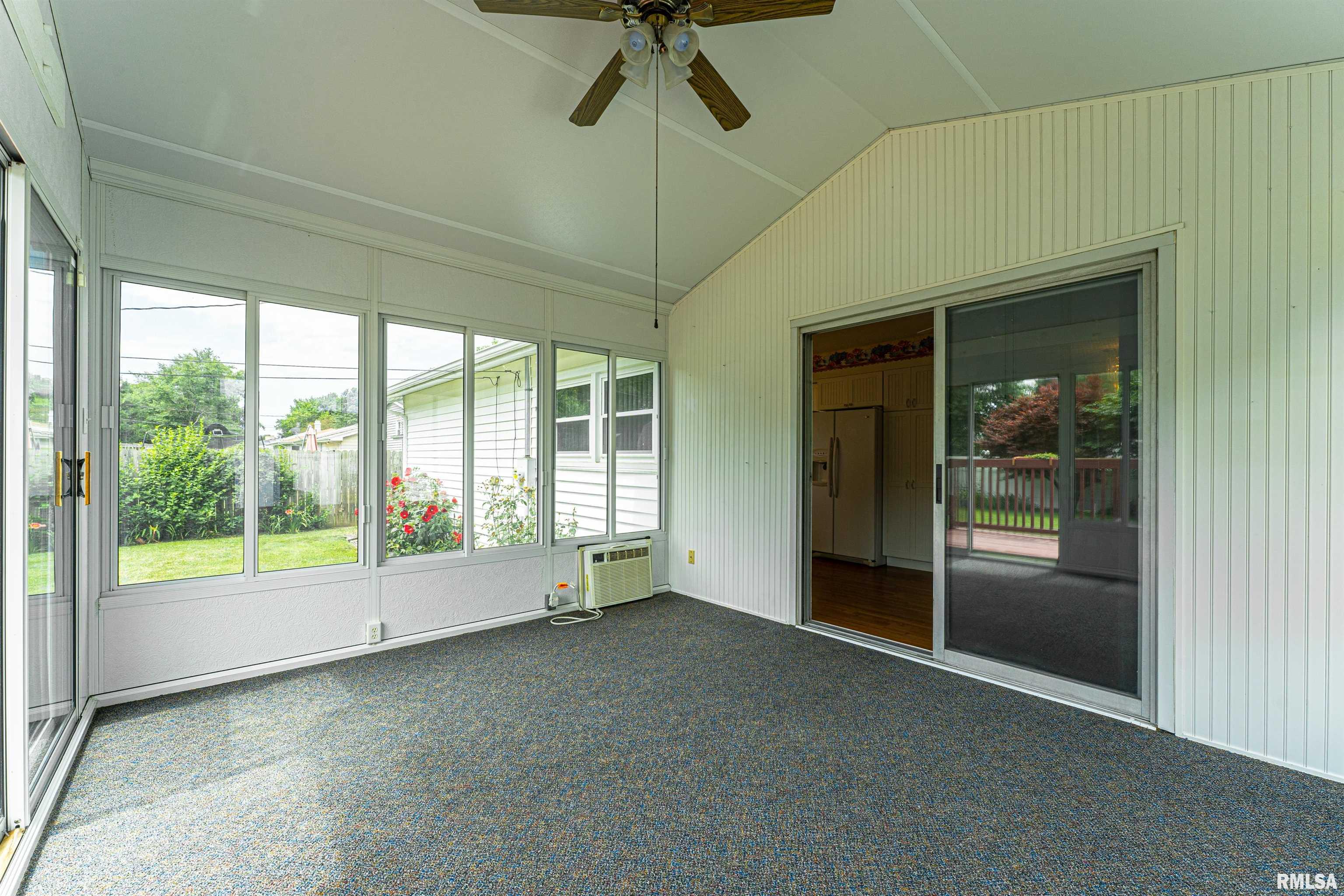 1504 Rutledge Drive Lincoln, IL 62656 - Photo 13 of 43 Gallery Image 13