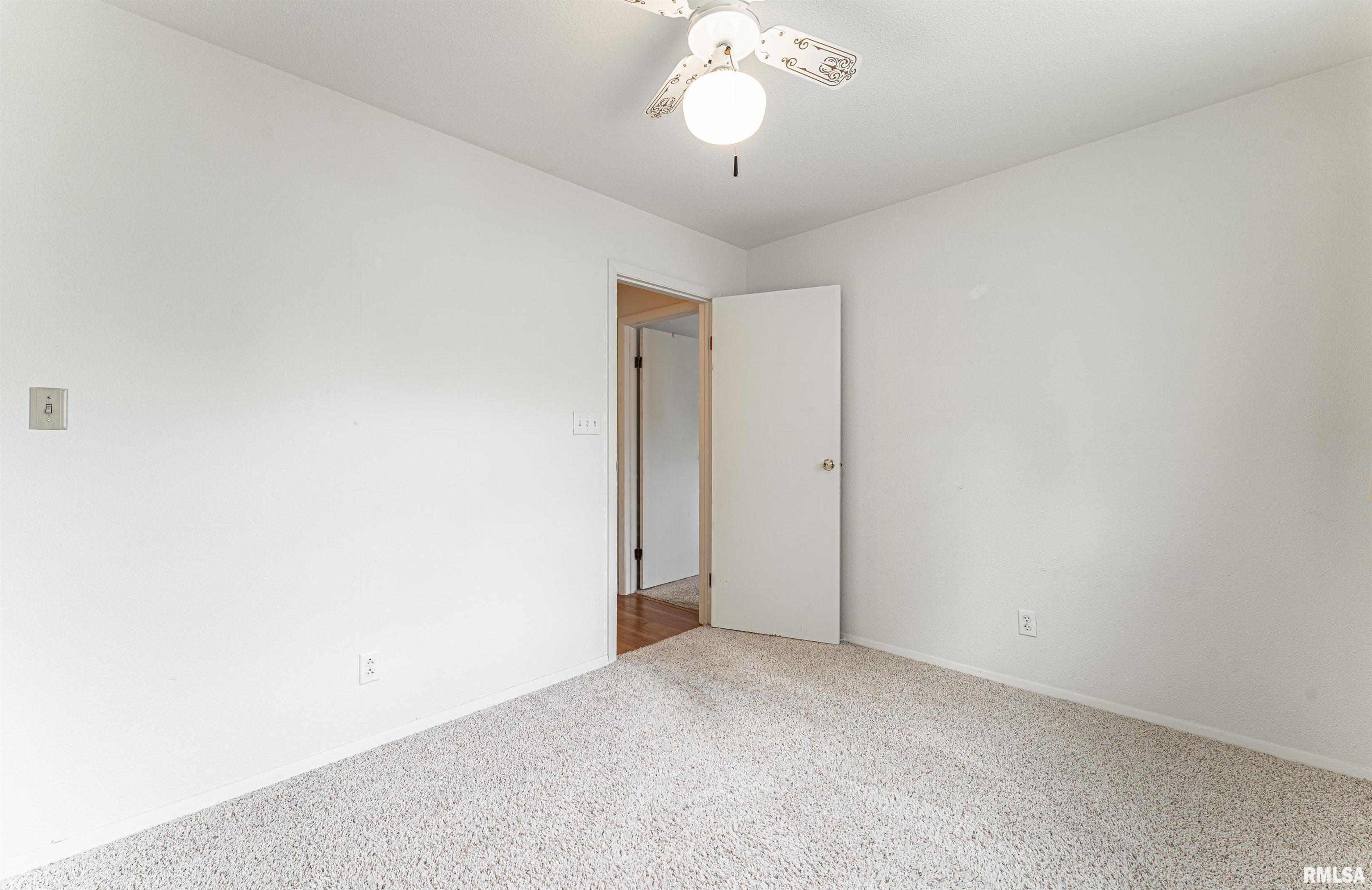 1504 Rutledge Drive Lincoln, IL 62656 - Photo 21 of 43 Gallery Image 21