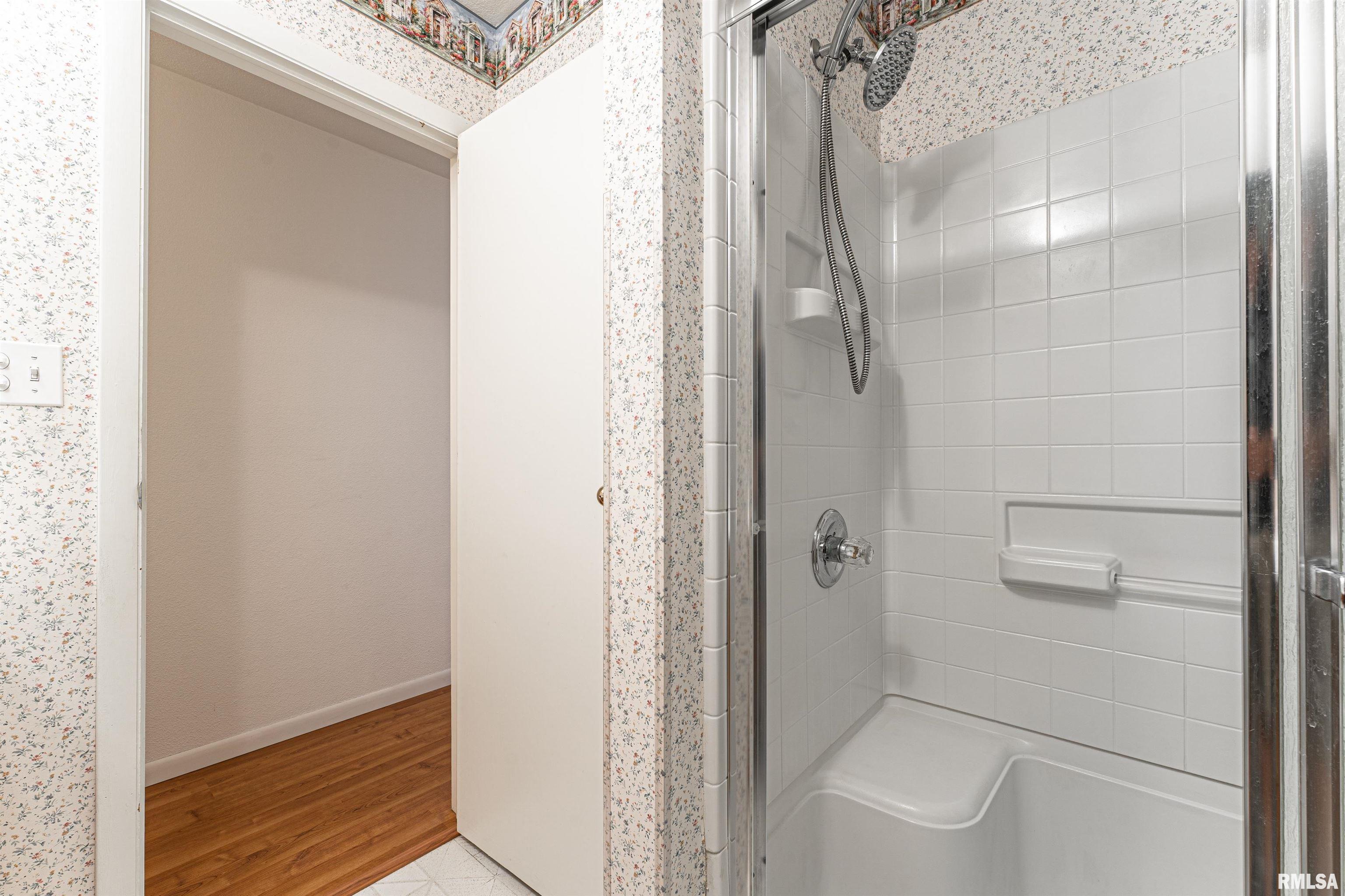 1504 Rutledge Drive Lincoln, IL 62656 - Photo 26 of 43 Gallery Image 26