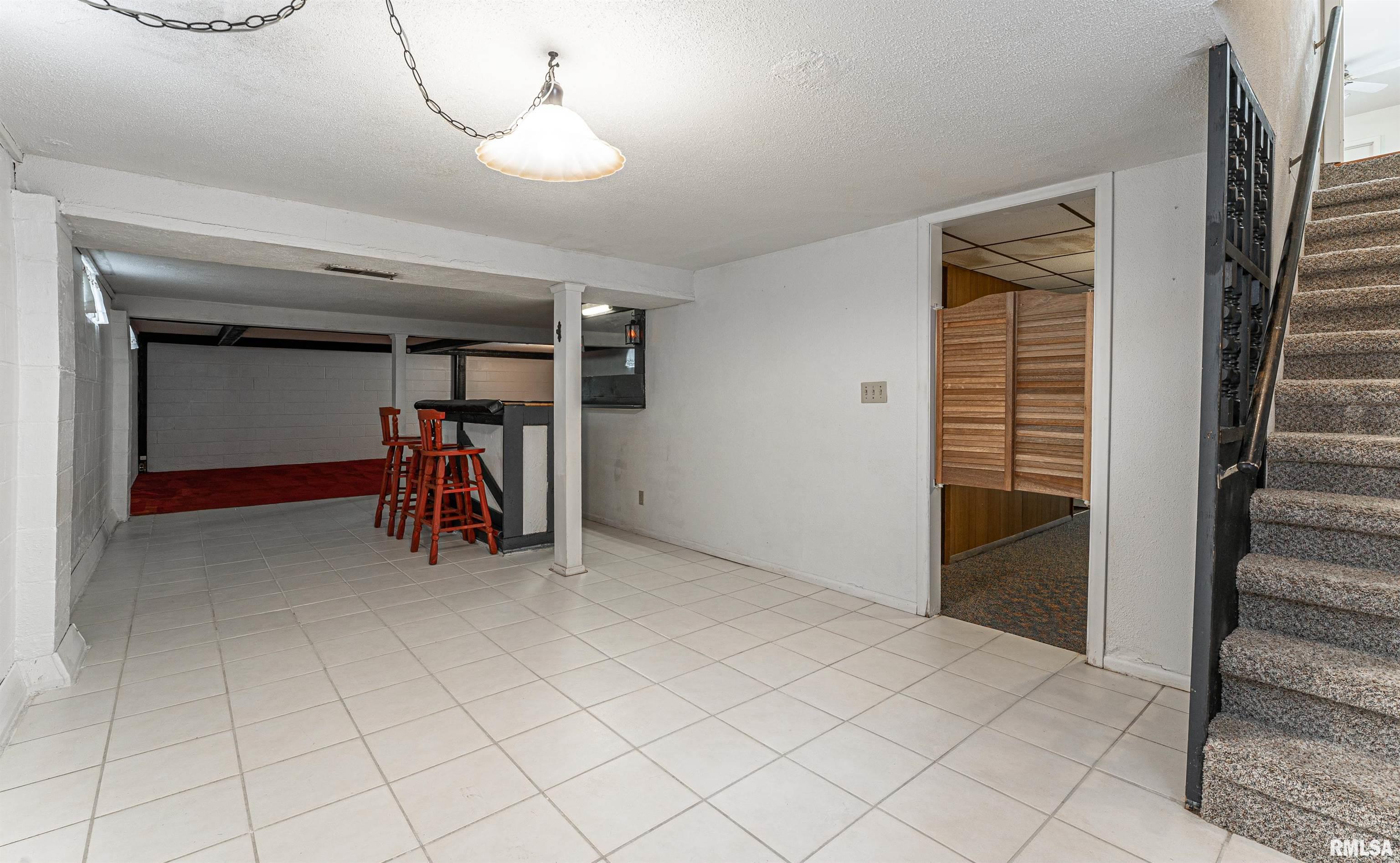 1504 Rutledge Drive Lincoln, IL 62656 - Photo 28 of 43 Gallery Image 28
