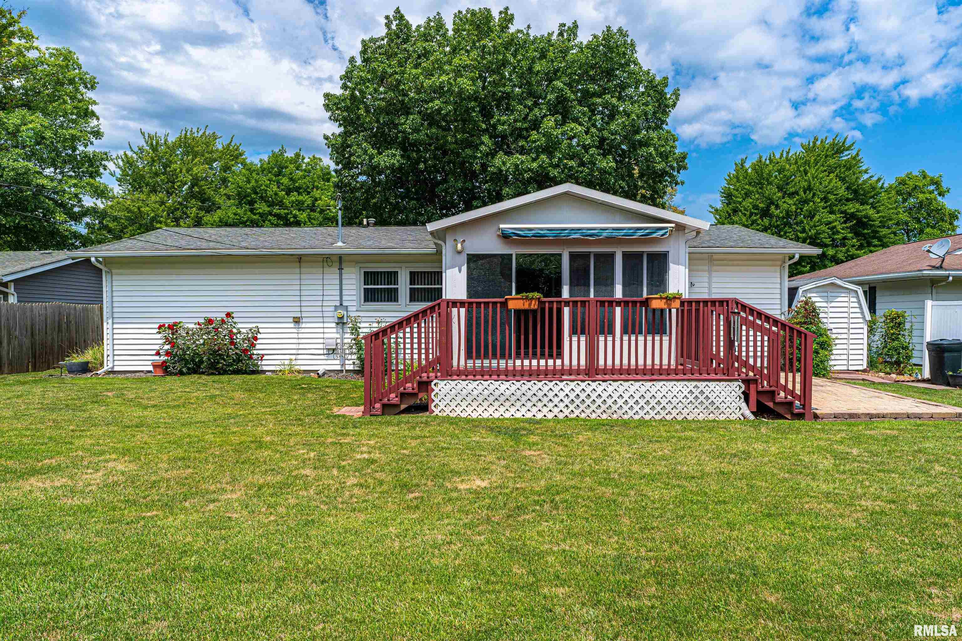 1504 Rutledge Drive Lincoln, IL 62656 - Photo 36 of 43 Gallery Image 36