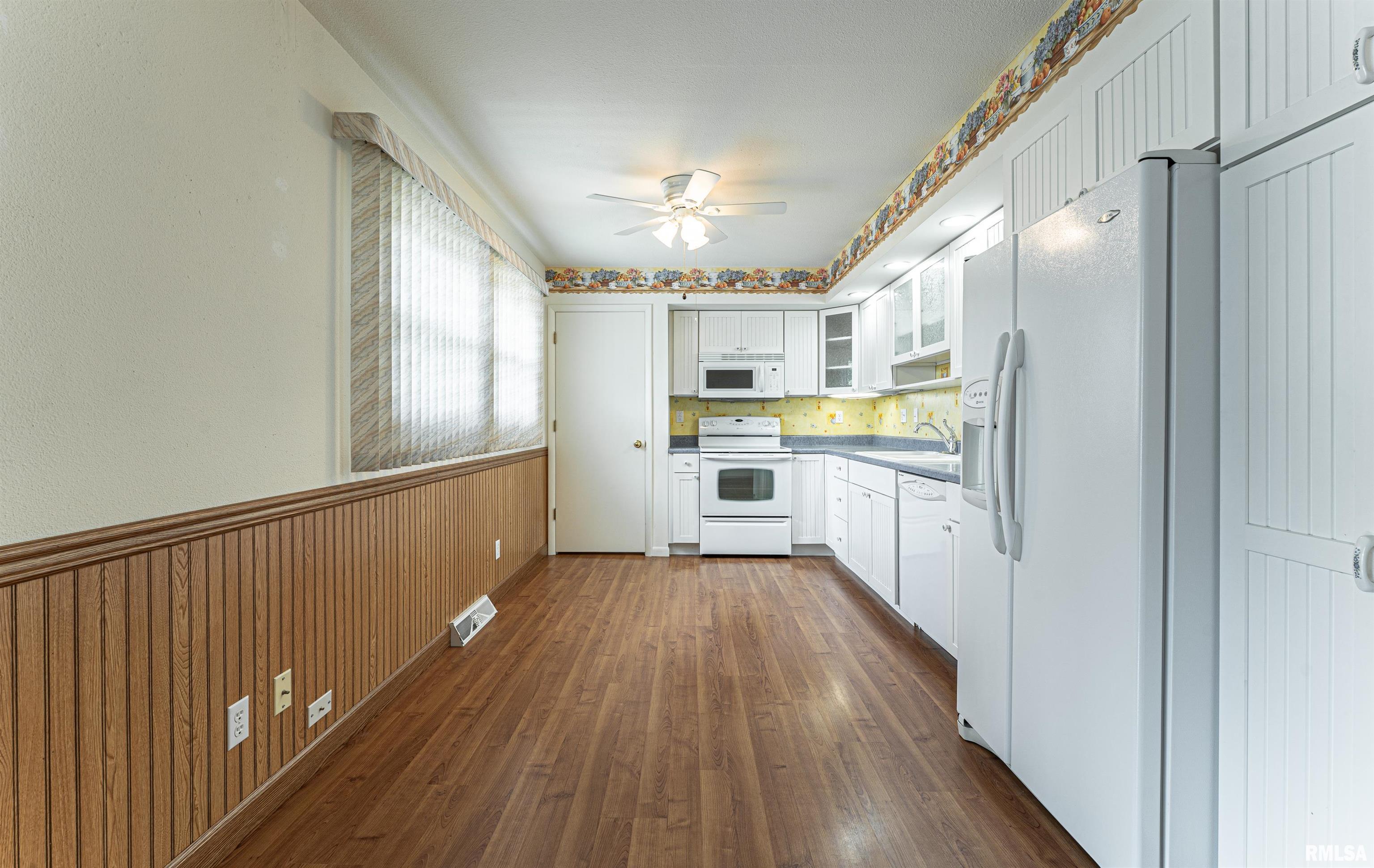 1504 Rutledge Drive Lincoln, IL 62656 - Photo 10 of 43 Gallery Image 10