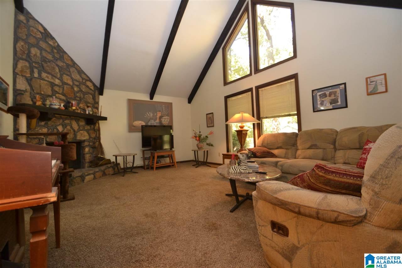 37 Hunters Trace Pelham, AL 35124 - Photo 3 of 16