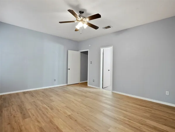 $1,600 | 17641 Red Oak Drive, Unit 641, Houston, TX 77090