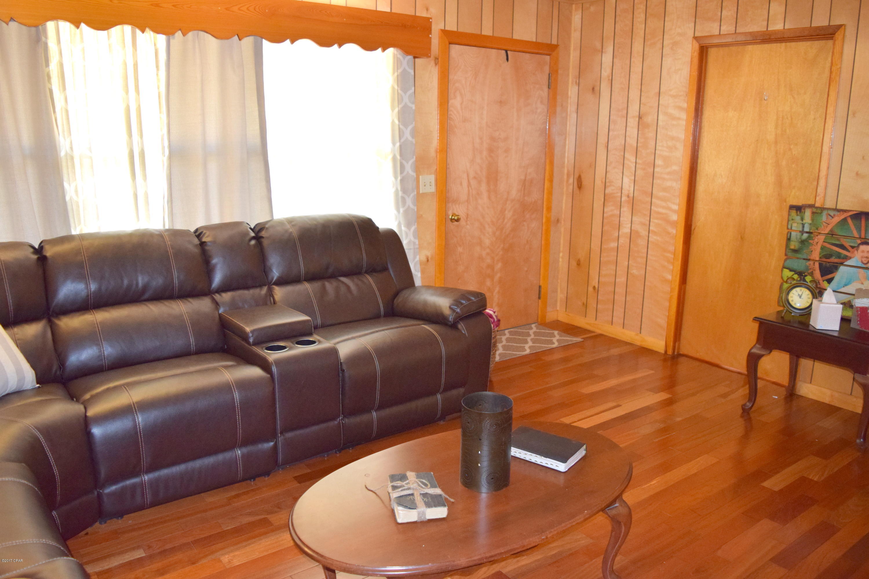 817 Maple Street Chipley, FL 32428 - Photo 3 of 17 Gallery Image 3