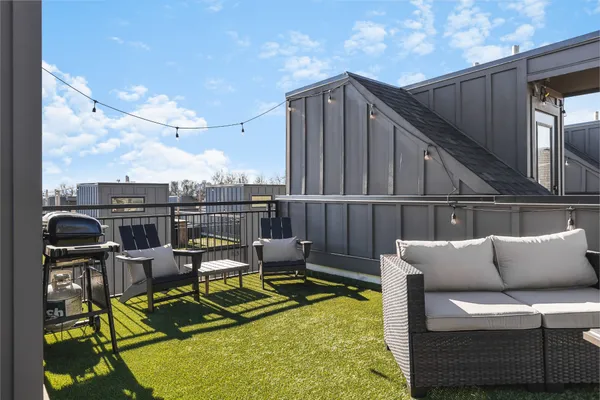 $815,000 | 738 Douglas Avenue, Unit 4, Nashville, TN 37207