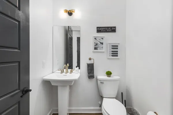 $815,000 | 738 Douglas Avenue, Unit 4, Nashville, TN 37207