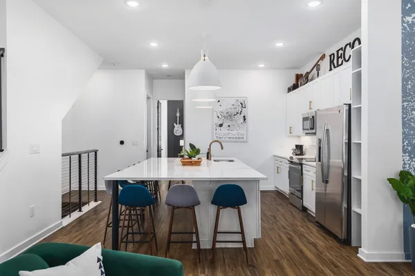 $815,000 | 738 Douglas Avenue, Unit 4, Nashville, TN 37207