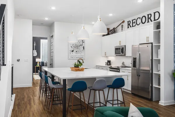 $815,000 | 738 Douglas Avenue, Unit 4, Nashville, TN 37207
