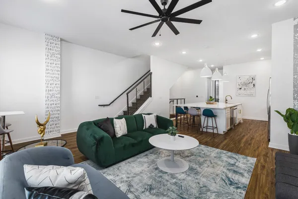 $815,000 | 738 Douglas Avenue, Unit 4, Nashville, TN 37207