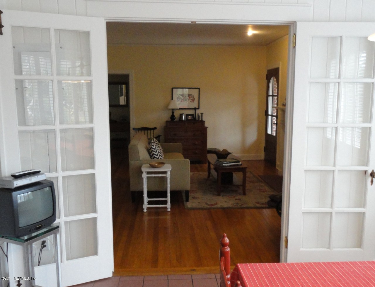 1417 Mapleton Road Jacksonville, FL 32207 - Photo 6 of 17 Breakfast Room