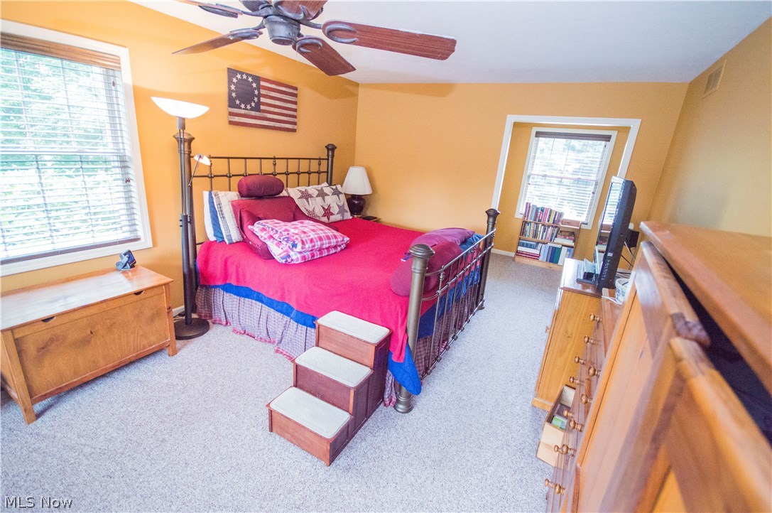 13610 Spring Street Burton, OH 44021 - Photo 12 of 29 Gallery Image 12