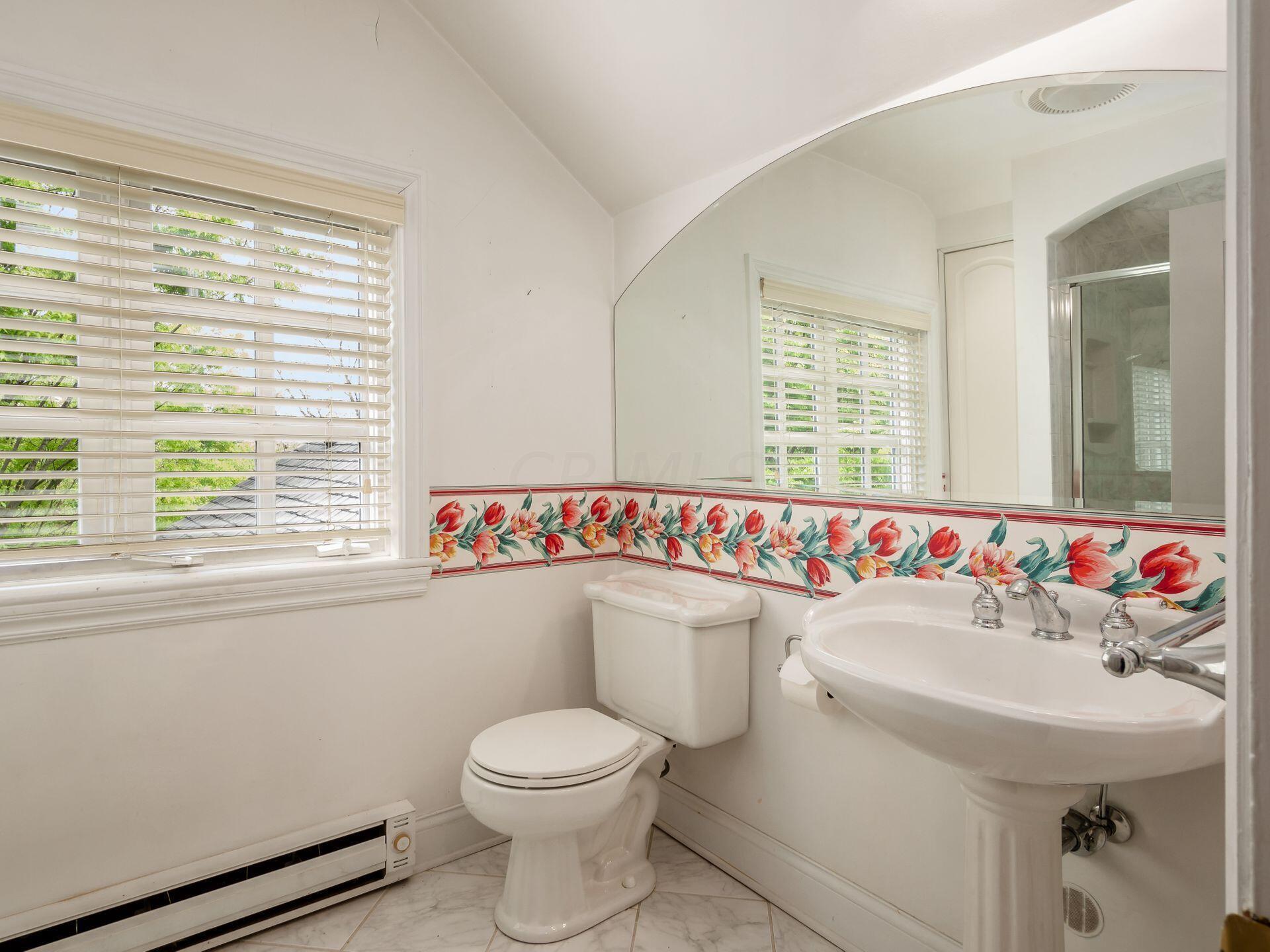 43 Preston Road Columbus, OH 43209 - Photo 82 of 114 Fourth Full Bathroom