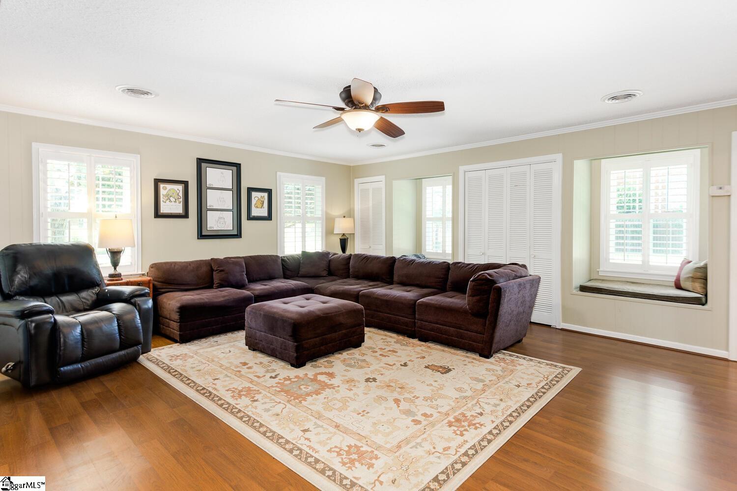 9 Westchester Road Greenville, SC 29615 - Photo 15 of 34 Gallery Image 15