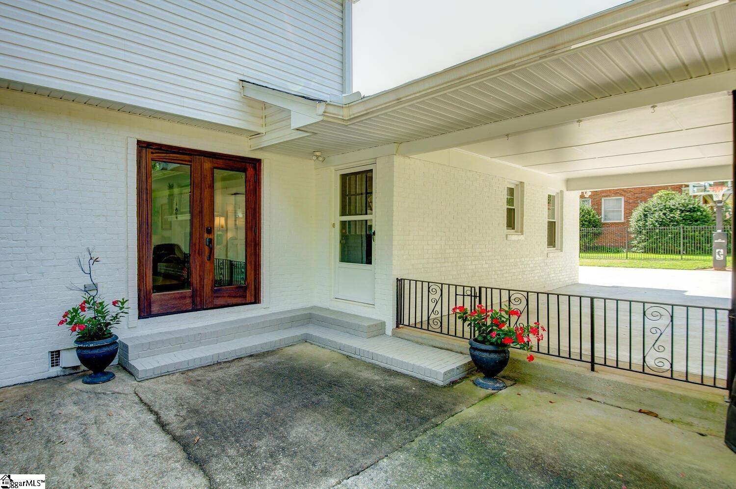 9 Westchester Road Greenville, SC 29615 - Photo 29 of 34 Gallery Image 29