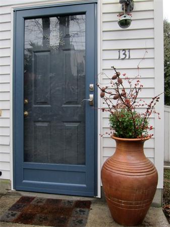 131 College Farm Road Waltham, MA 02451 - Photo 1 of 16 Gallery Image 1
