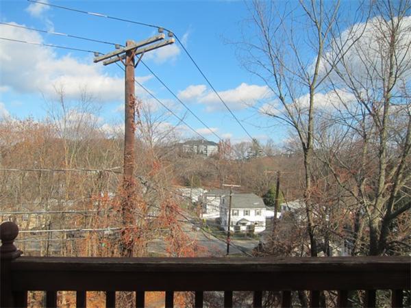131 College Farm Road Waltham, MA 02451 - Photo 7 of 16 Gallery Image 7
