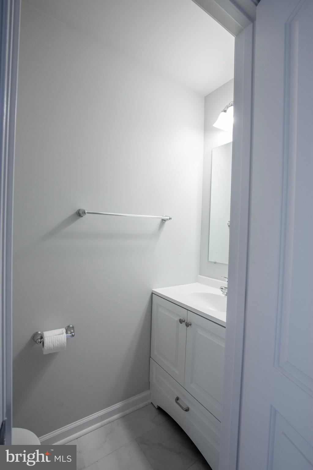 171 Arundel Road Pasadena, MD 21122 - Photo 12 of 20 Bath