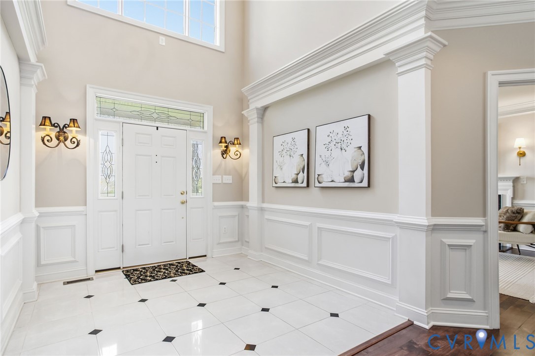 3100 Sodbury Court Midlothian, VA 23113 - Photo 6 of 94 Light-filled and inviting, this entry sets the ton