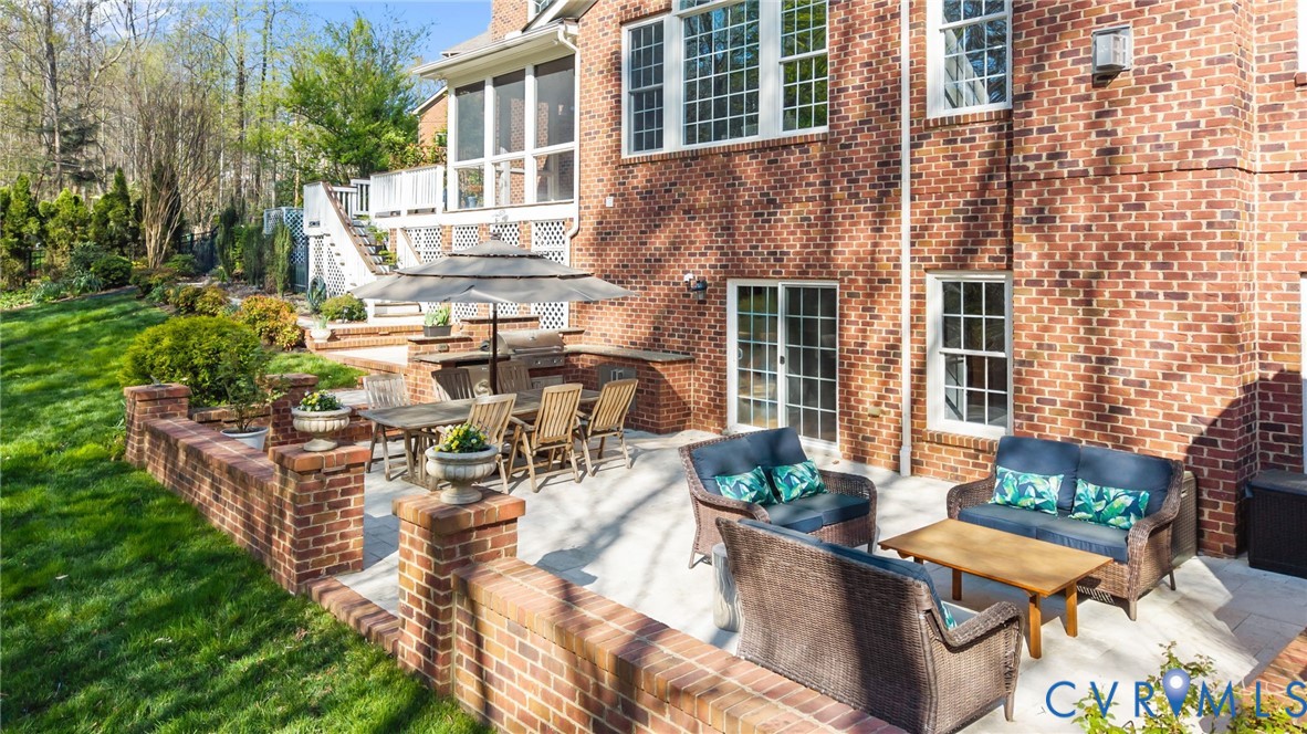 3100 Sodbury Court Midlothian, VA 23113 - Photo 79 of 94 a building outdoor space with patio furniture and potted plants