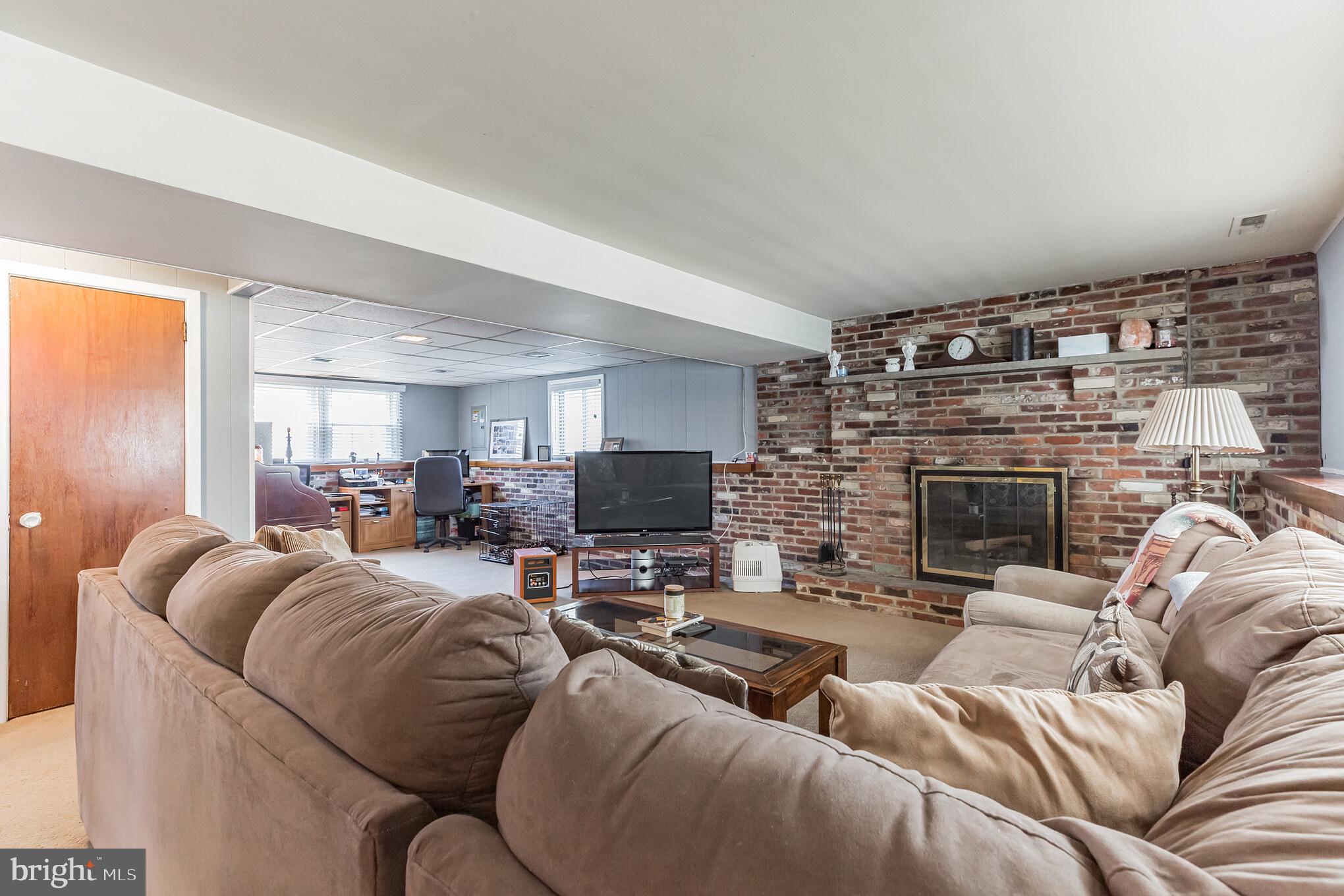 20 Sunnybrook Road Stratford, NJ 08084 - Photo 18 of 34